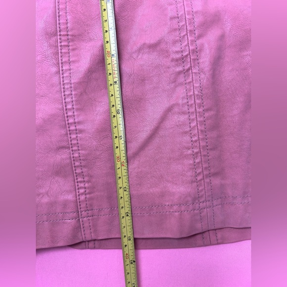 REVOLVE Free People Modern Femme Vegan Suede Mini Skirt in Rose size 4 LIKE NEW - Picture 5 of 6